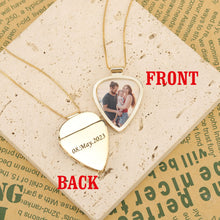 Load image into Gallery viewer, personalized picks necklace keychain