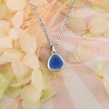 Load image into Gallery viewer, sea glass necklace