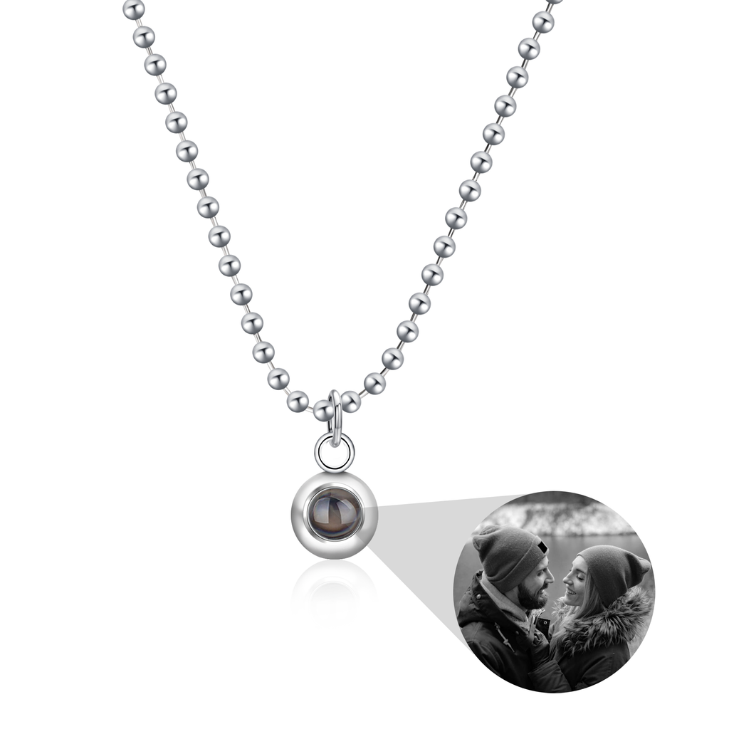 projection necklace