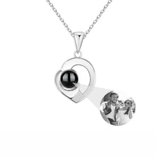 Load image into Gallery viewer, Customized Irregular Heart Necklace