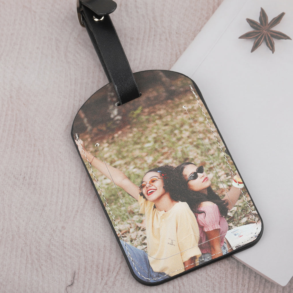 luggage tag