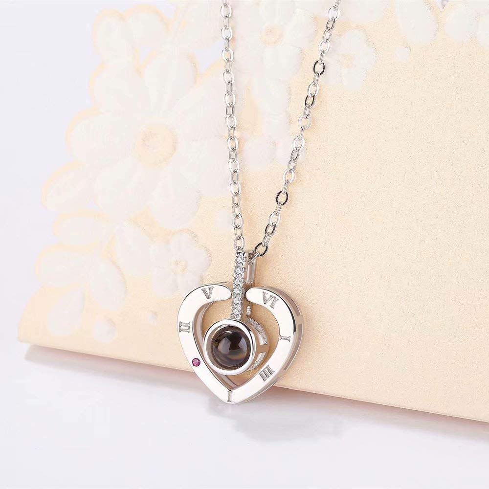 projection necklace B