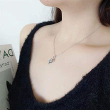 Load image into Gallery viewer, projection necklace D