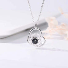 Load image into Gallery viewer, projection necklace J